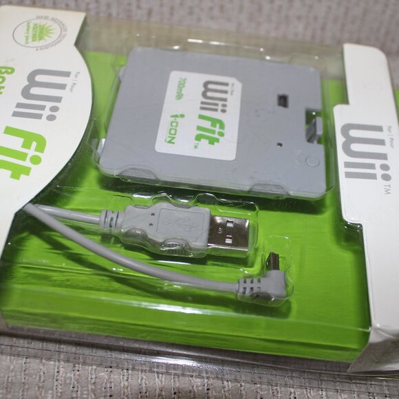 3/$28❤️new Wii Fit Battery Pack For Nintendo Wii Fit Board ICON 700mAh ASD720 - Picture 4 of 5